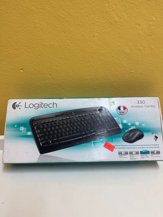 Logitech комплект клавиатура и мишка