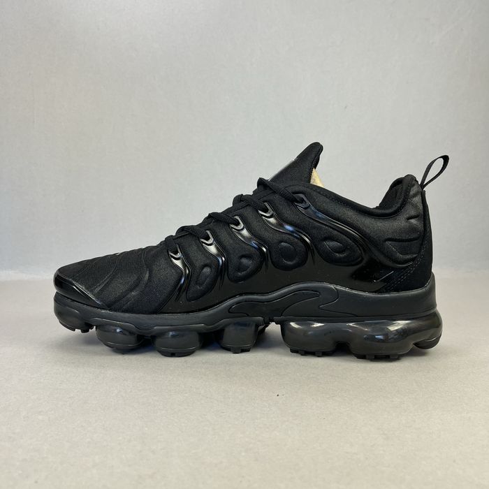 Nike Vapormax Plus "Triple Black"! НОВИ!