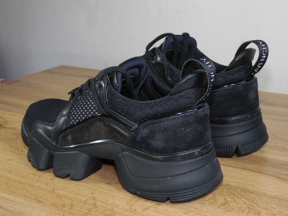Givenchy Jaw - 42,5 номер Оригинални! Made in Italy