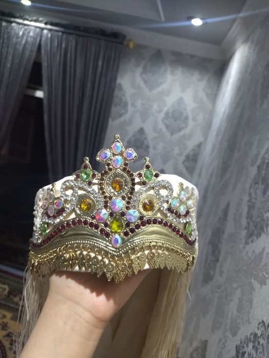 Тилла кош milliy tilla qosh