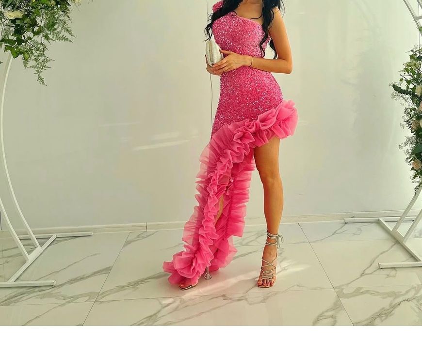 Рокля ,носена веднъж