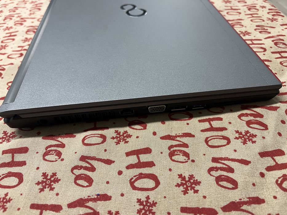 Fujitsu Lifebook E756 15.6"' 1920x1080 i7-6500U 8 RAM 256GB SSD