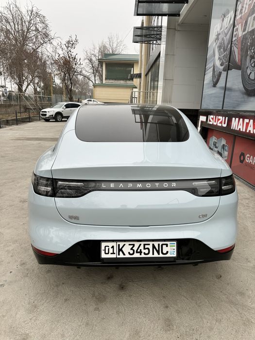 Leapmotor c01 гибрид сотилади