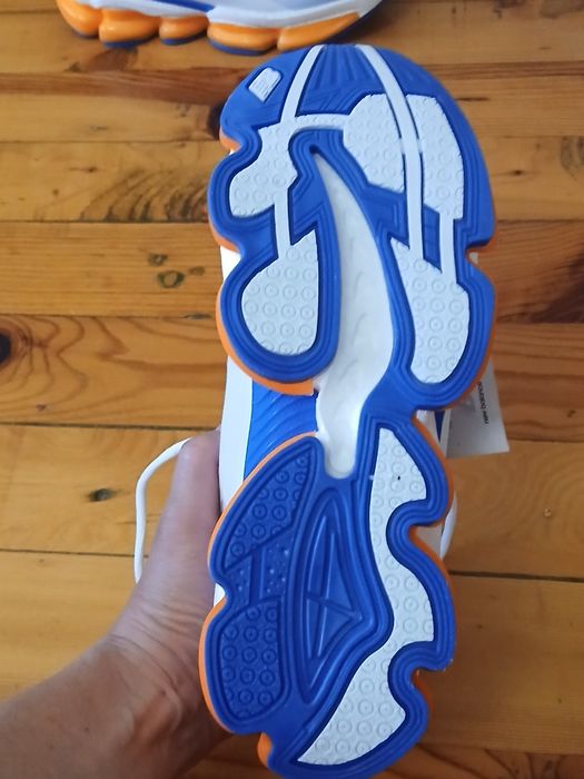 Маратонки NEW Balance 2000