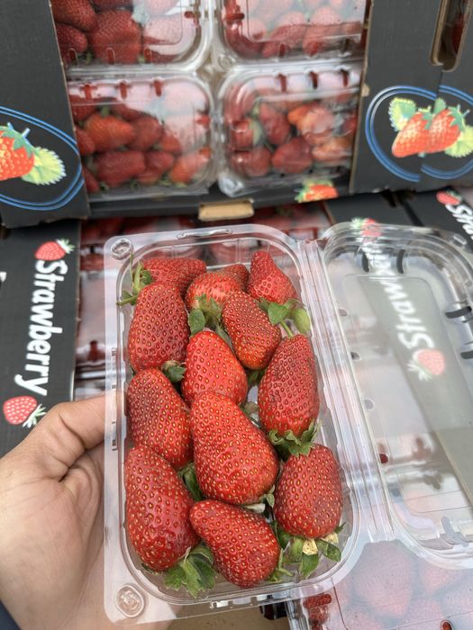 Клубника с доставкой по городу