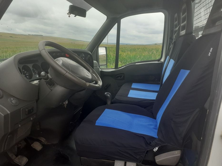 Vând iveco daily