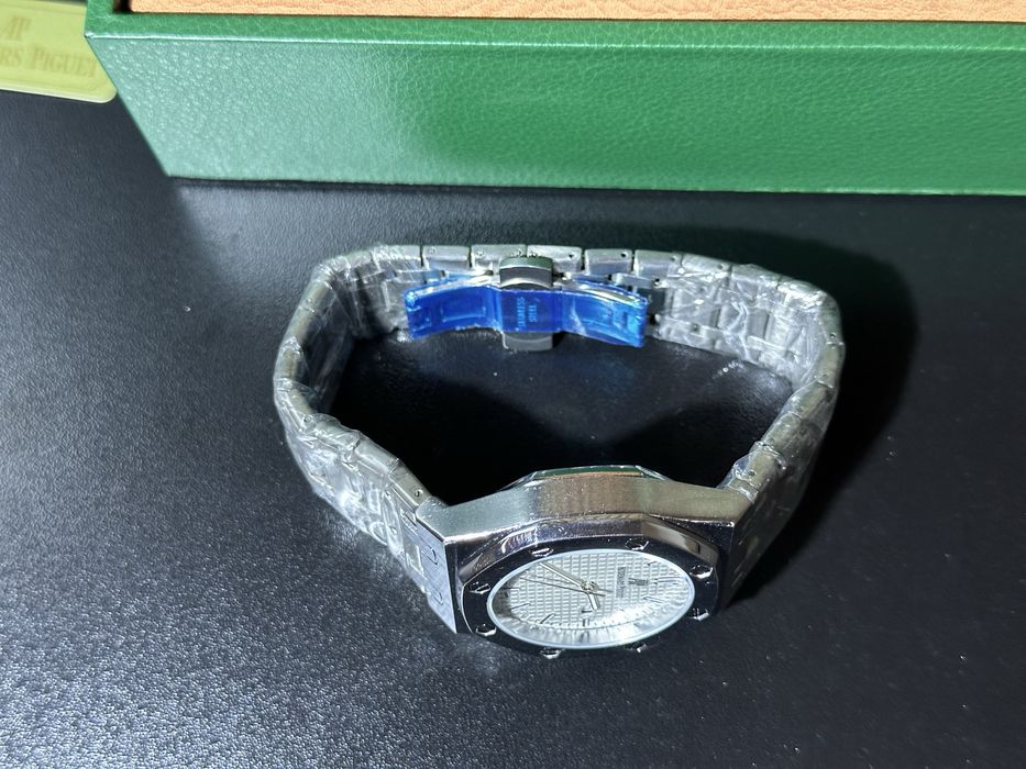 Нов Мъжки Часовник Audemars Piguet Royal Oak Selfwinding 44MM с кутия, подаръчна опаковка и документация