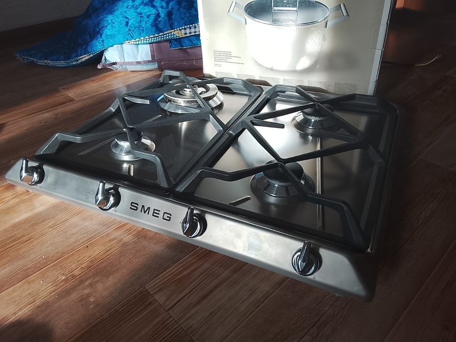 Ремонт телевизоров и газовых плит.