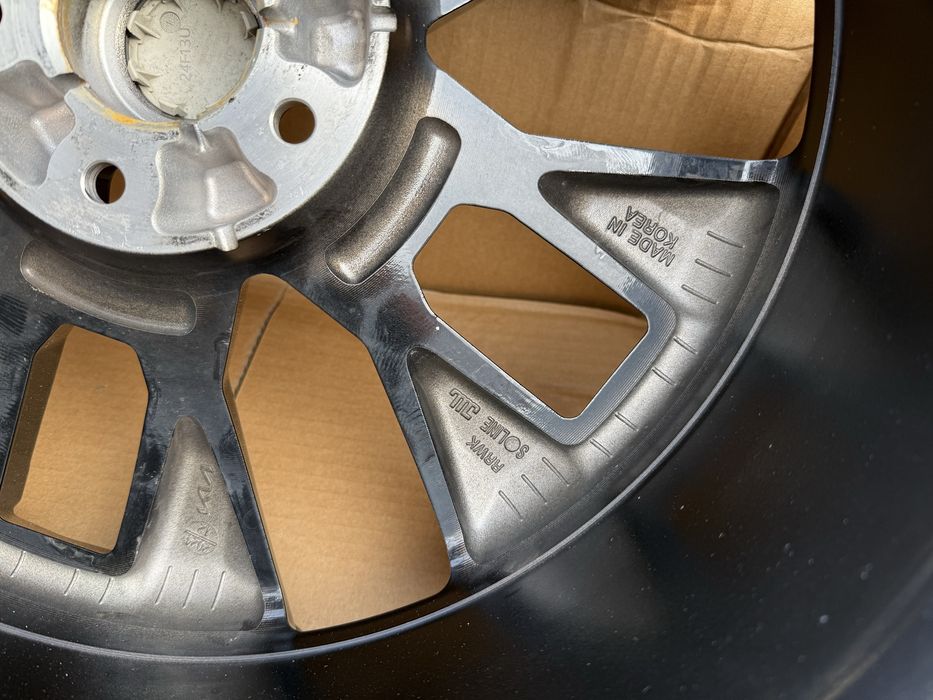 Диски оригинал киа саренто 2025