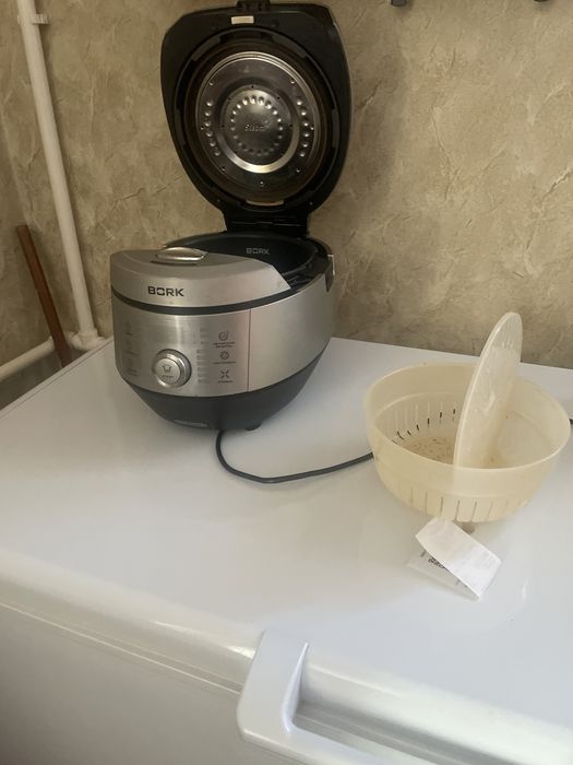 Мультиварка BORK