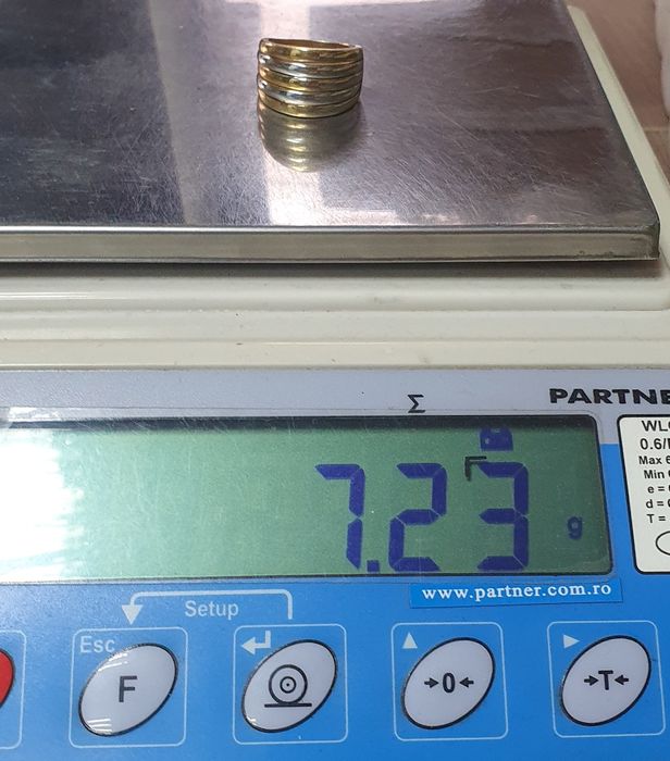Inel din aur de 14K cu aur galben și aur alb – mărime 57, gramaj 7,23