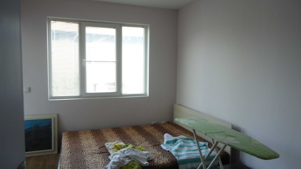 Дава се под наем Тристаен апартамент в Благоевград, Идеален център - 92 кв.м за 370 € - Снимка #3