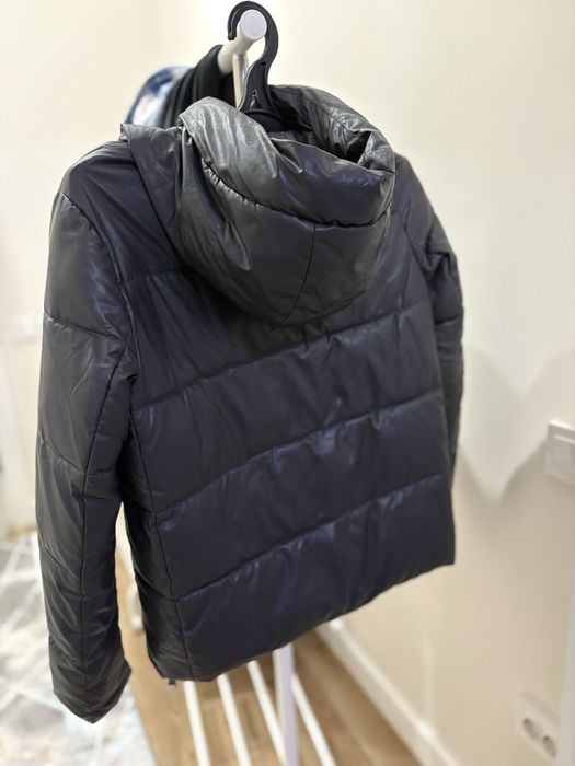 Зимняя теплая куртка