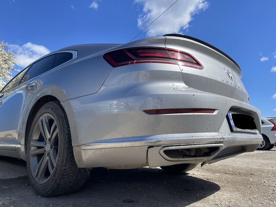 **VW Arteon R LINE **