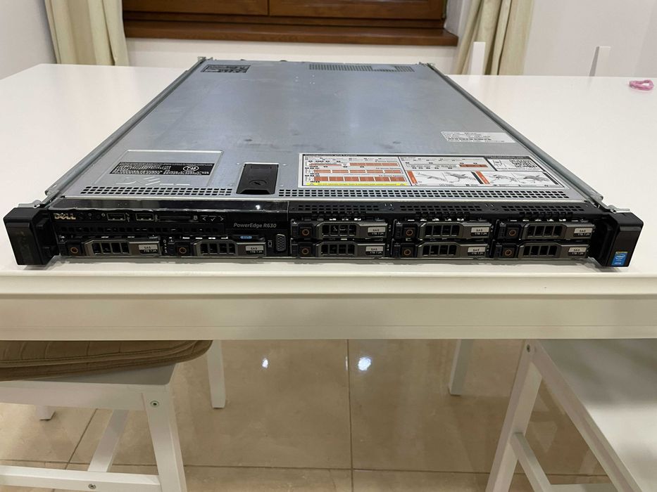 Server Dell PowerEdge R630 CPU E5 2,60, 64GB RAM, RAID PERC H730p ...