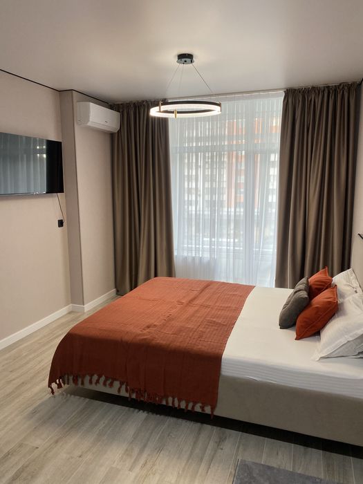 Сдам квартиру-студию посуточно