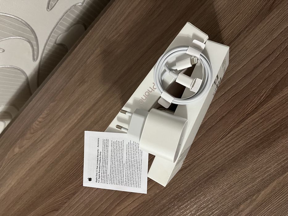 Продам Адаптер+шнур на Айфон