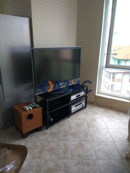 Продава се Двустаен апартамент в к.к. Елените - 72 кв.м за 702 €/кв.м - Снимка #3