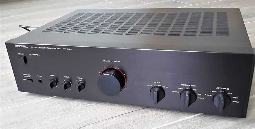 Интегральный  усилитель Rotel RA-980 BX. Праздничная скидка!