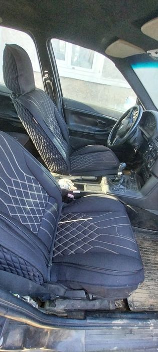 Продам машину BMW