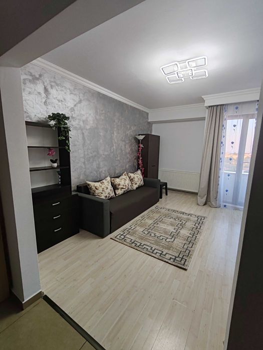 Închirieri garsoniere sezon