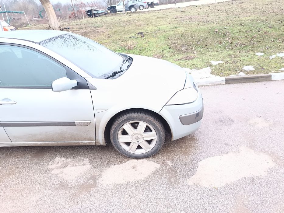 Рено Меган 1,6 Бензин