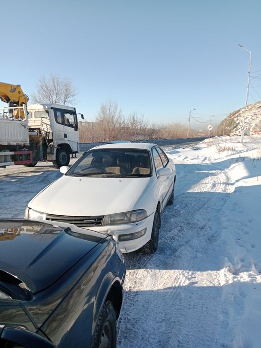 Продам машину Toyota