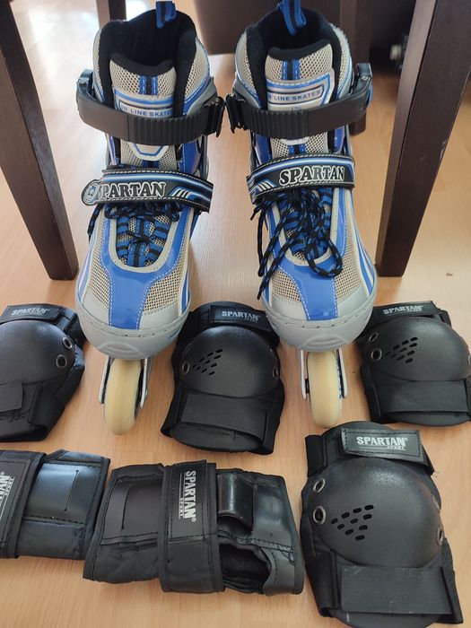 Продавам ролери SPARTAN с 2 чифта  наколенки и налакътници