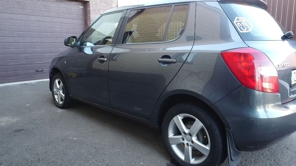Продам Skoda Fabia Mk2