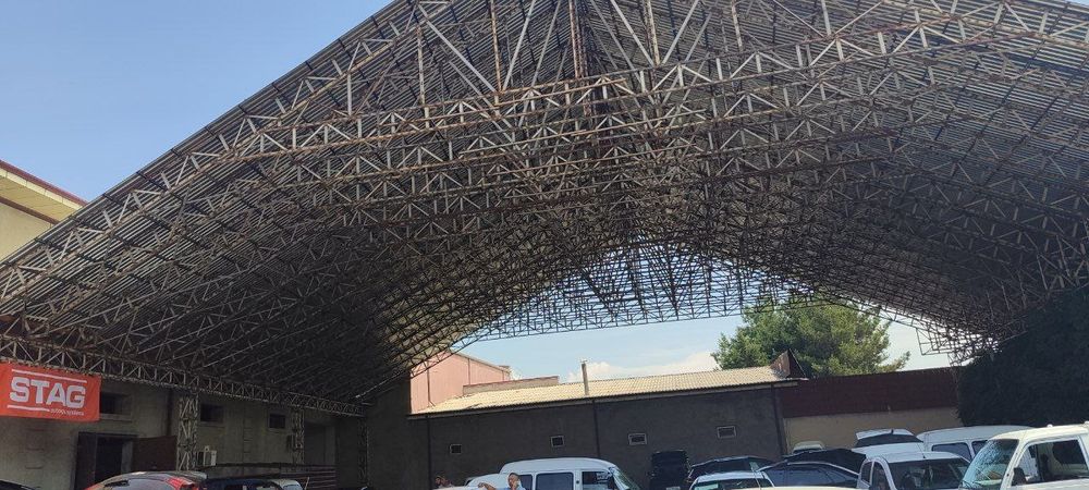 O'zbekiston Tom va naves issiqxona qurib yasab o'rnatib beramiz