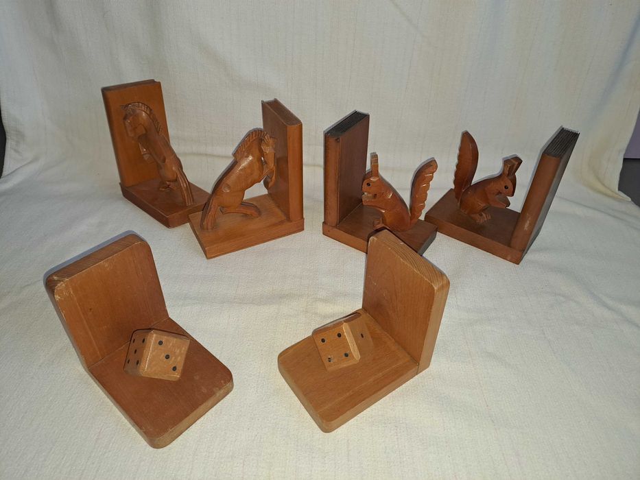 set opritoare carti lemn