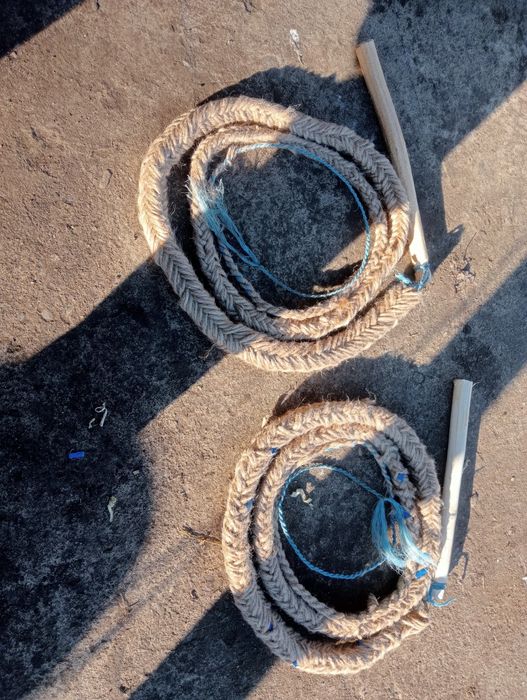 Fac biciuri pe comanda .  Împletit de la 2 fasii la 60