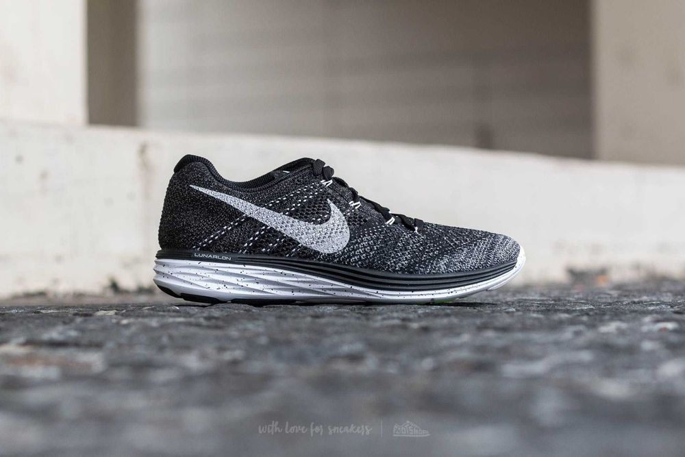 Мъжки Маратонки NIKE Flyknit Lunar 3 - 41, 42