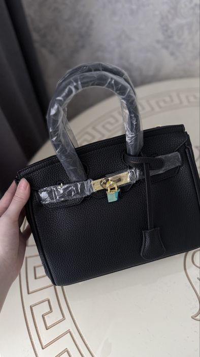 Сумочки по штучно продам