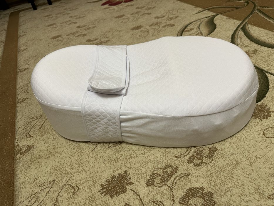 Продам кокон для малыша (0-6м)