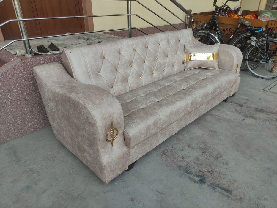 Devan krovat sotiladi