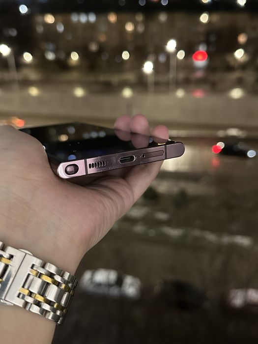 Samsung S22 Ultra 12/256гб