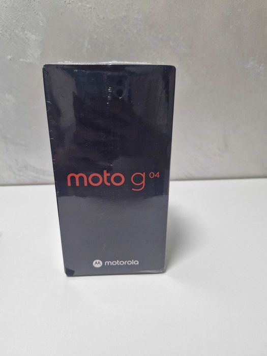 Смартфон Motorola  moto g със слушалки