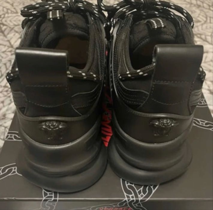 Versace Chain Reaction