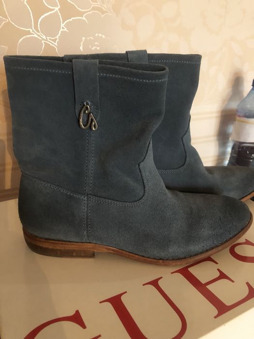 Guess дамски боти и обувки