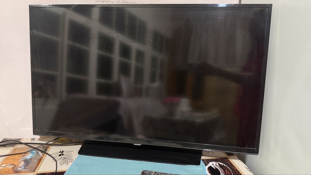 Televizor Samsung 44