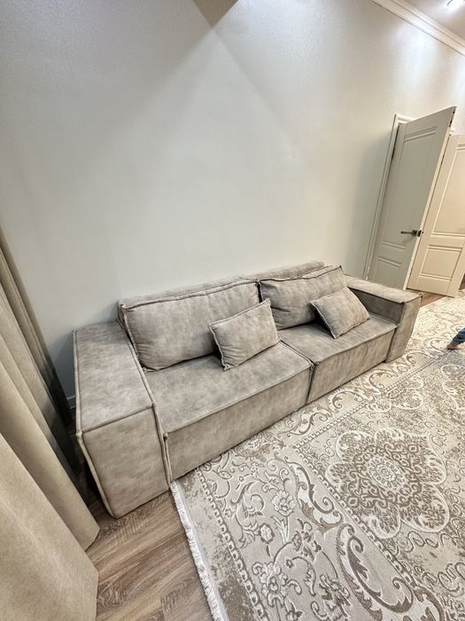 Диван в хорошем состоянии 2,6 м