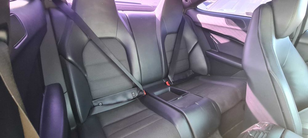 Mercedes-Benz C250, на части.