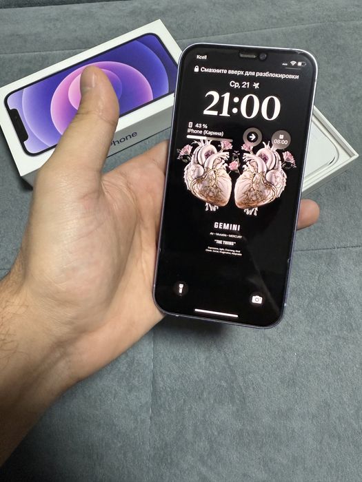 Продаю Iphone 12 - 128 ГБ