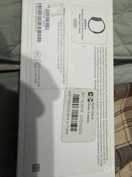 Срочно продам apple watch 5 series 44mm