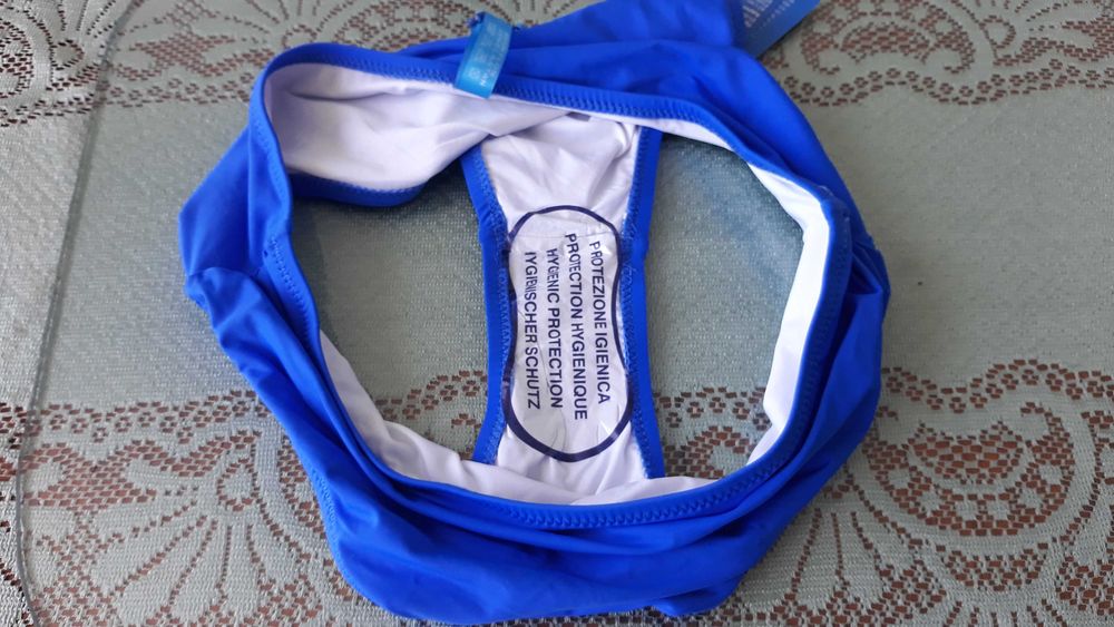 Долнище на бански