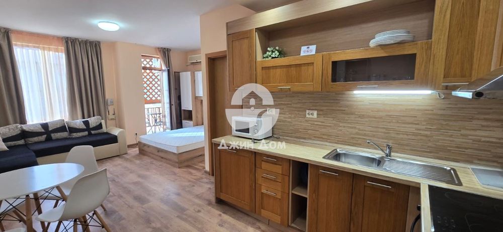 Едностаен апартамент с ГЛЕДКА МОРЕ в к-с „Garden of Eden”, Свети Влас