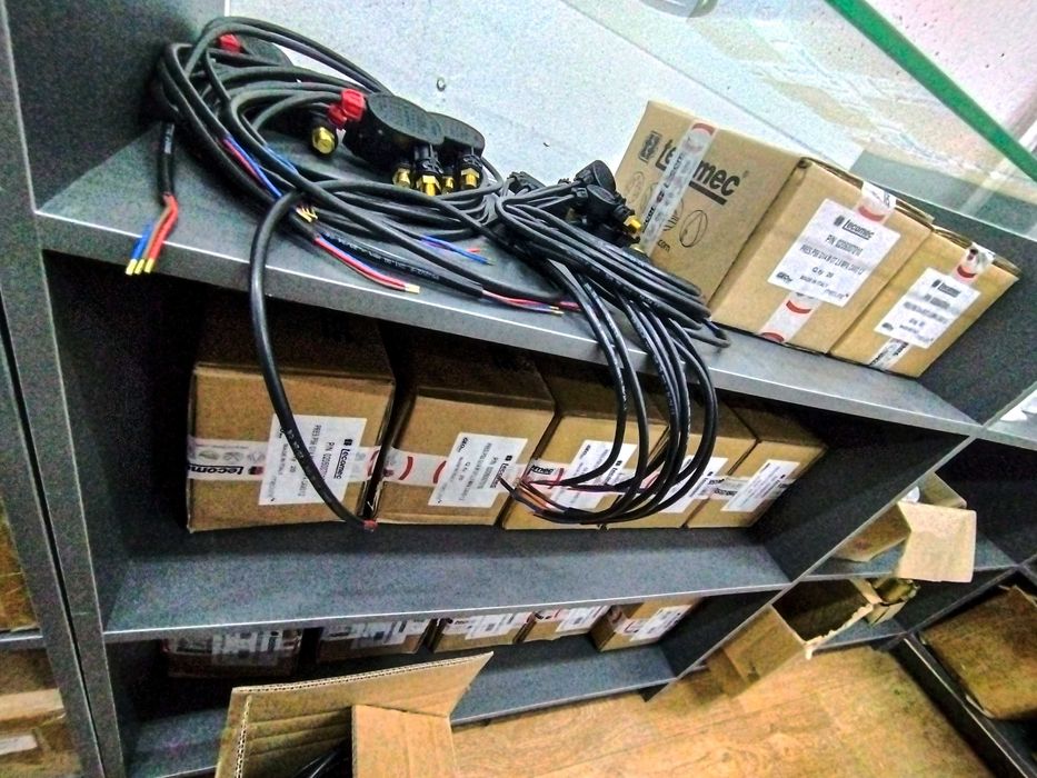 факат ОПТОМ Свич - Тотал стоп, Реле давления Авто Мойка учун