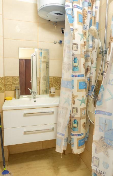 Дава се под наем Двустаен апартамент в Варна, Младост 1 - 55 кв.м за 350 € - Снимка #4