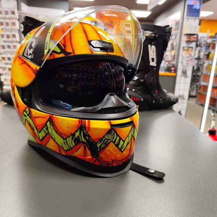 Разпродажба от 527 Каска ICON AIRFORM TRICK OR STREET Размер: XL 37831